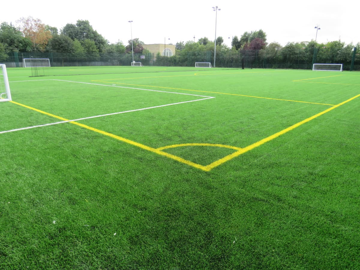 Roding Valley High School